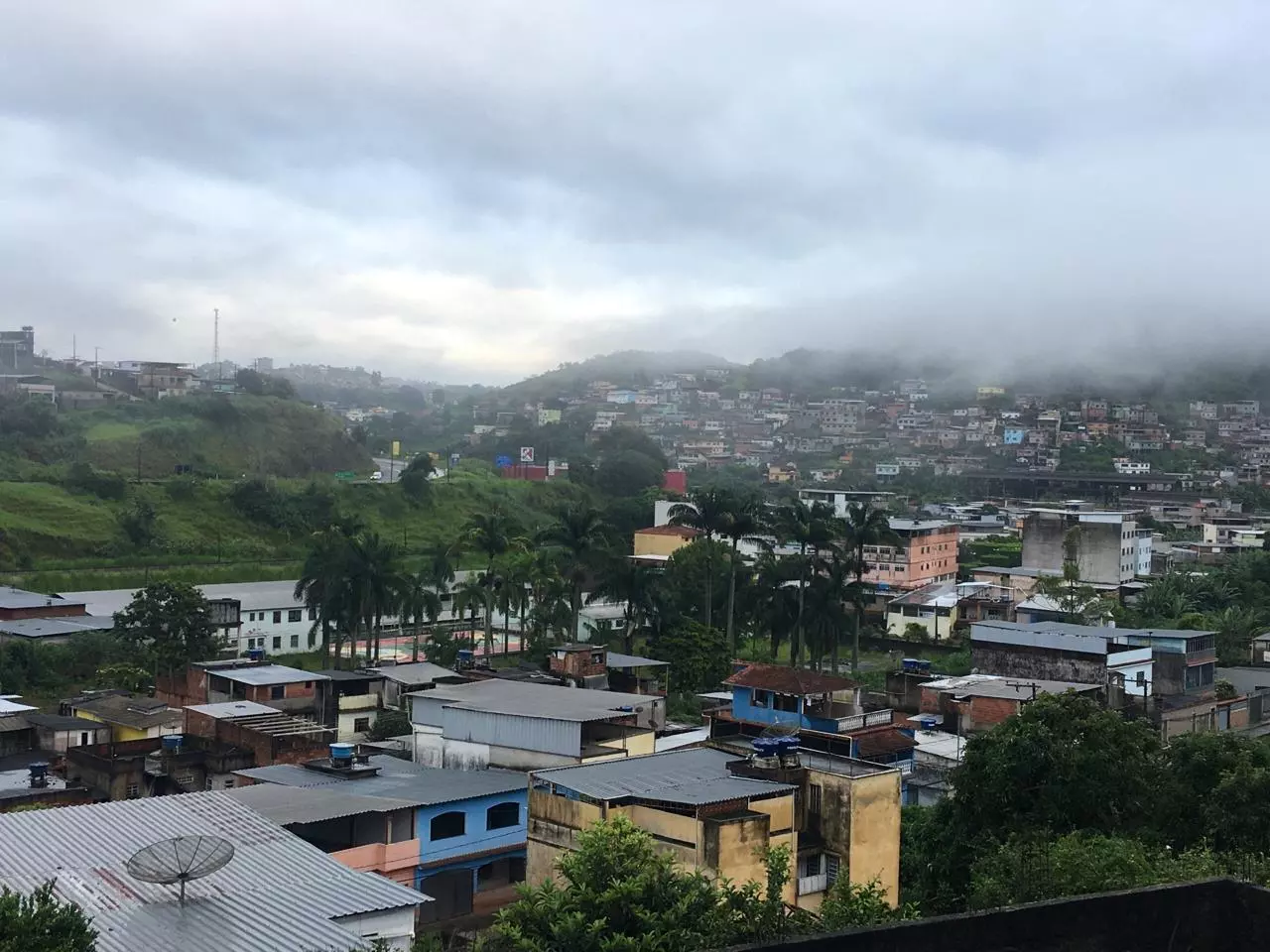 Frio continua durante a semana e mínima pode chegar a 10°C em Santos Dumont